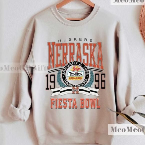 University of Nebraska Cornhuskers Sweatshirts Football Fiesta Bowl 1996 Shirt - Picture 1 of 1